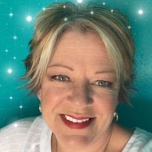 Meet your Posher, Kellie